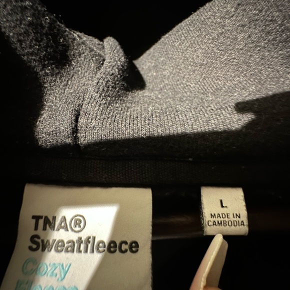 Tna cozy fleece boyfriend fit zip up - Picture 3 of 3